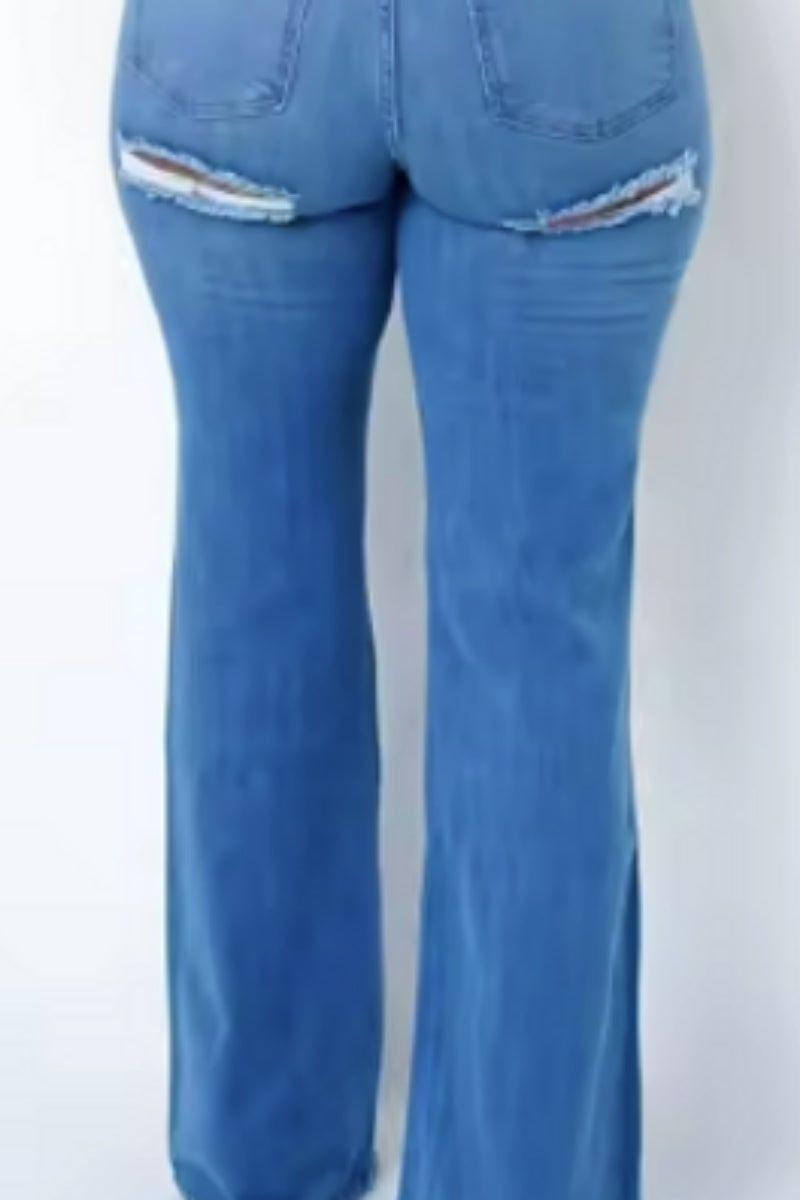 Frayed Jeans with Leg Split