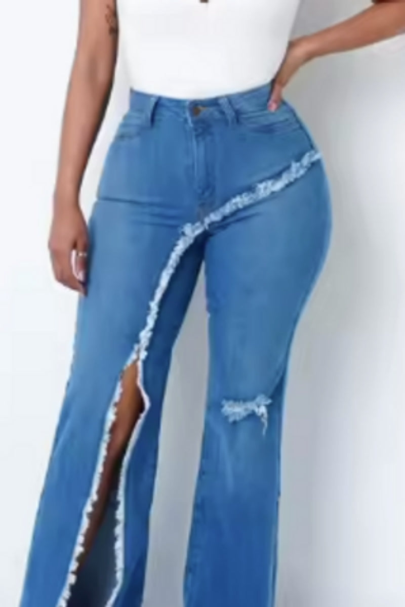 Frayed Jeans with Leg Split